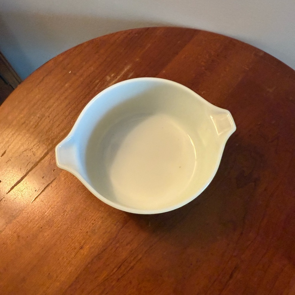 Vintage Pyrex Green Verde 1 1/2 pt. Casserole Dish #472 Made In USA Ovenware - Picture 3 of 8